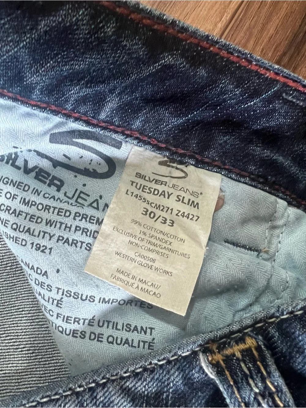 Silver Jeans Women's Blue Straight-Leg Distressed Denim